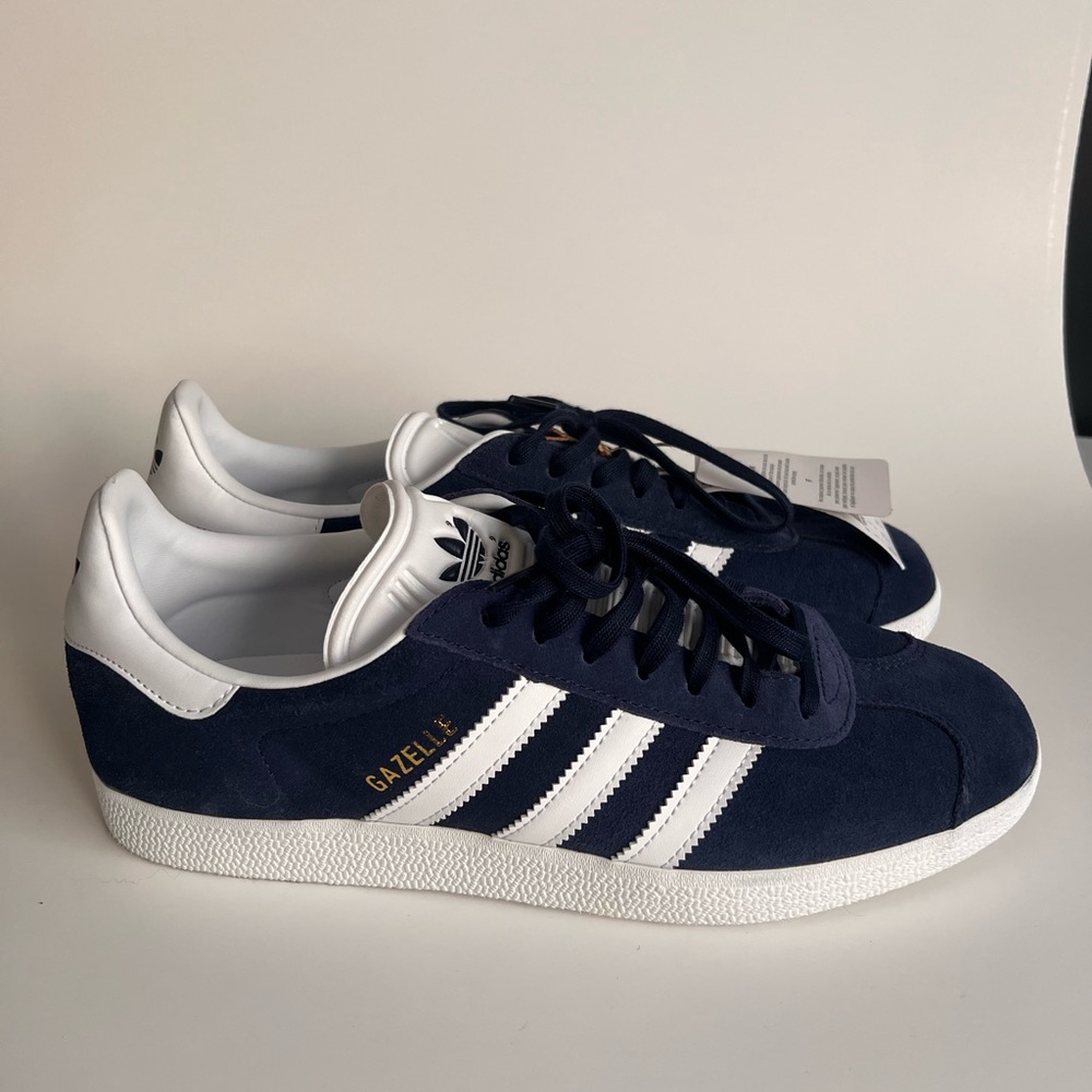 Adidas Women's Dark Blue and White Sneakers - Picture 5 of 8